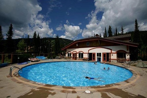 Nancy Greenes Cahilty Lodge pool